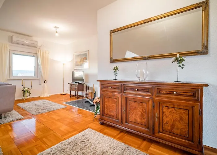 Marina-3 By Interhome