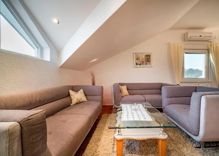 Apartman Marina-3 By Interhome Sukosan